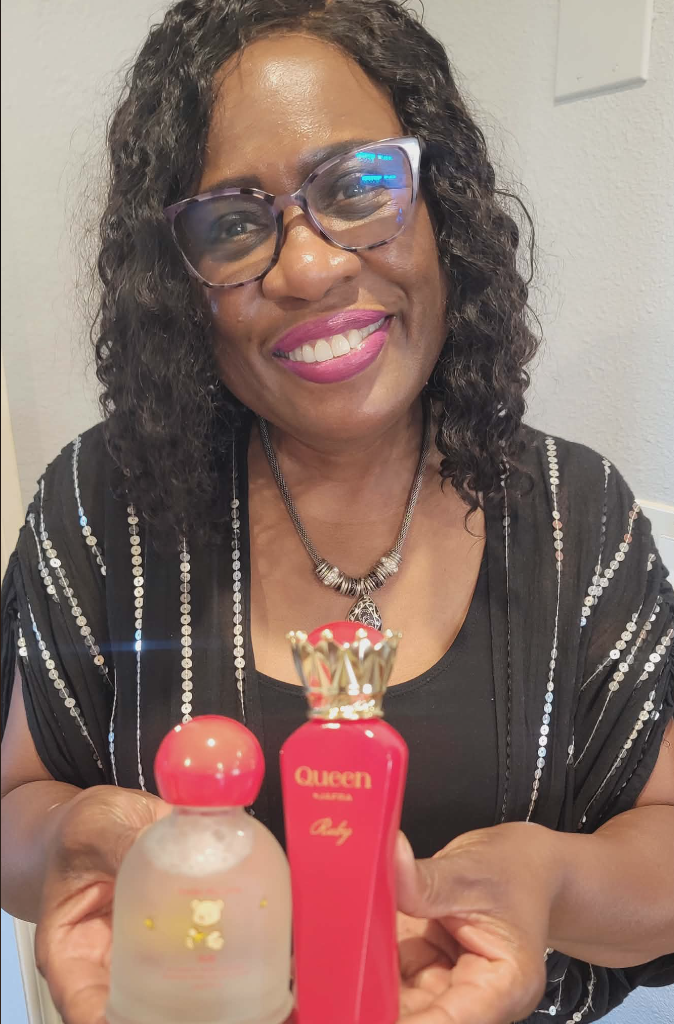 New JAFRA Fragrances: Tender Moments PLAY & Queen Ruby