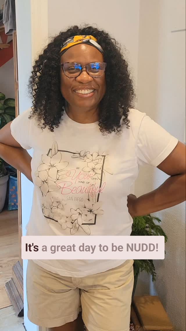 No makeup. Neutral colors.
It’s a perfect day for Nudd by Jafra — a casual, unisex scent with notes of Sheer Bergamot, Vanilla Bean, and Velvety Woods. 🍃🤍

Feels so effortlessly chic.

✨ Ready to build your fragrance wardrobe?

Reply FREE to grab my FREE Power of Fragrance course. 

You will discover how to choose scents that make you feel truly YOU.

🌸 Tell me, what fragrance are you wearing today?

#purpleessencebyevelyn #fragrance #selfcare #over40beauty #agingwell #confidence #grace #purpose #fragrancecollection #neutralstyle
