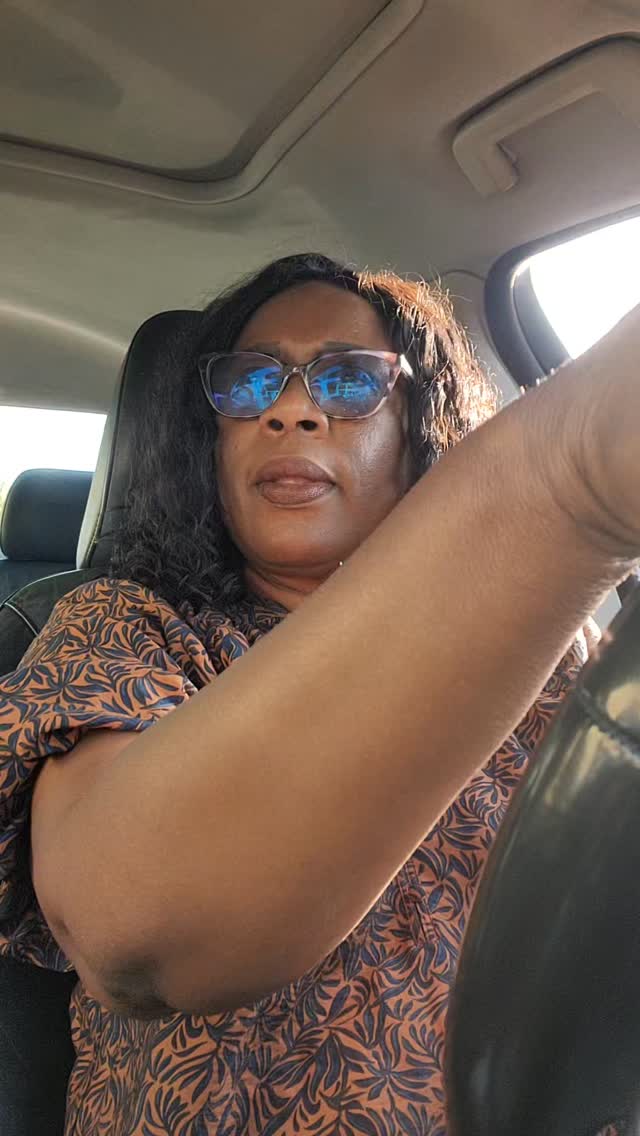 I’m literally running errands today… but my phone has been blowing up because Black Friday is almost HERE. 😅
I can’t share the details publicly (compliance!), but trust me—you don’t want to miss what’s coming.
Hop on my list so you get the scoop first!💜
 
Subscribe to my email in my bio link. 

#PurplesenceByEvelyn #BlackFridayTease #HolidayDeals #AgingWellWithEvelyn #ChristmasCountdown
#SmallBusinessHoliday
#OnTheGoReel
#BusyButBlessed