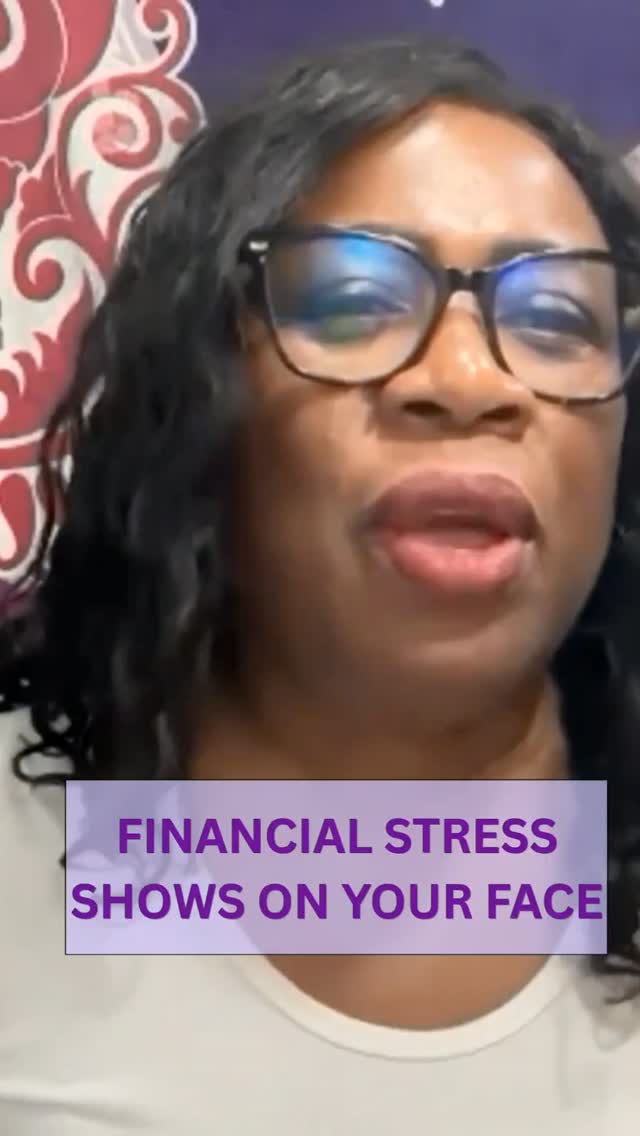 Financial stress has a way of showing up everywhere.
In your sleep.
In your body.
In your skin.

And sometimes the smartest self-care isn’t spending more. It’s spending wisely.

That’s one of the reasons I said yes to my JAFRA membership 26 years ago. It started with savings and turned into so much more.

If you’ve ever wondered how JAFRA works (without pressure to sell), I shared it in my latest blog post. 💜 The link is in the bio.

#WomenOver40 #AgeWell #SmartSelfCare #HealthySkin #JAFRA