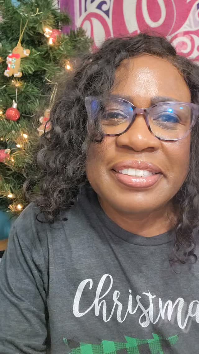 🎄 Christmas... in July? Absolutely!

Who says we have to wait until December to enjoy a little extra joy? This month, I'm celebrating with festive fun, simple self-care, delicious recipes, giveaways, and a live virtual party with my PamperedChef bestie!

I'd love for you to join us.

🎁 Tap the Christmas in July link in my bio to see everything that's waiting for you!

#ChristmasInJuly  #WomenOver40 #AgeWell #SelfCare #SummerFun
